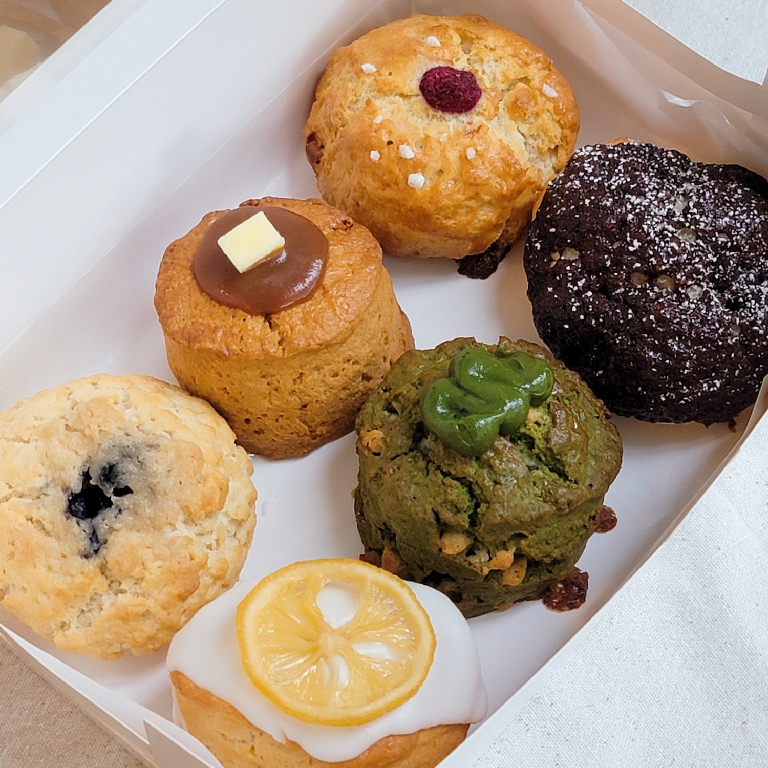 Hiya Scone and Coffee